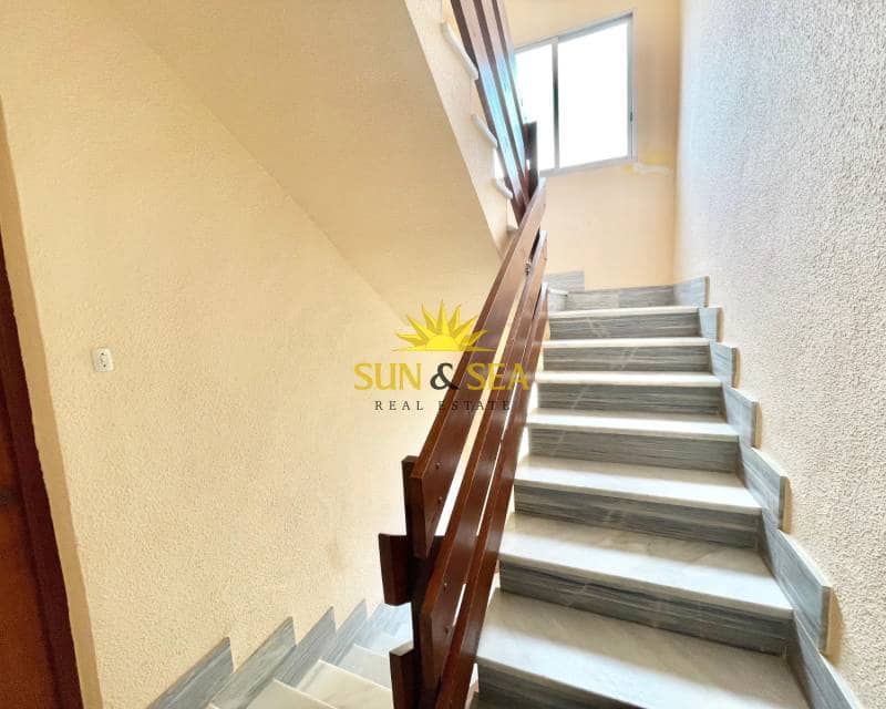 Appartement de 2 chambres à louer à Lo Pagan - 650 € (Ref: 8982918)