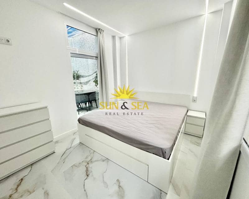 3 soverom Leilighet til salgs i Guardamar del Segura - € 347 000 (Ref: 8982920)