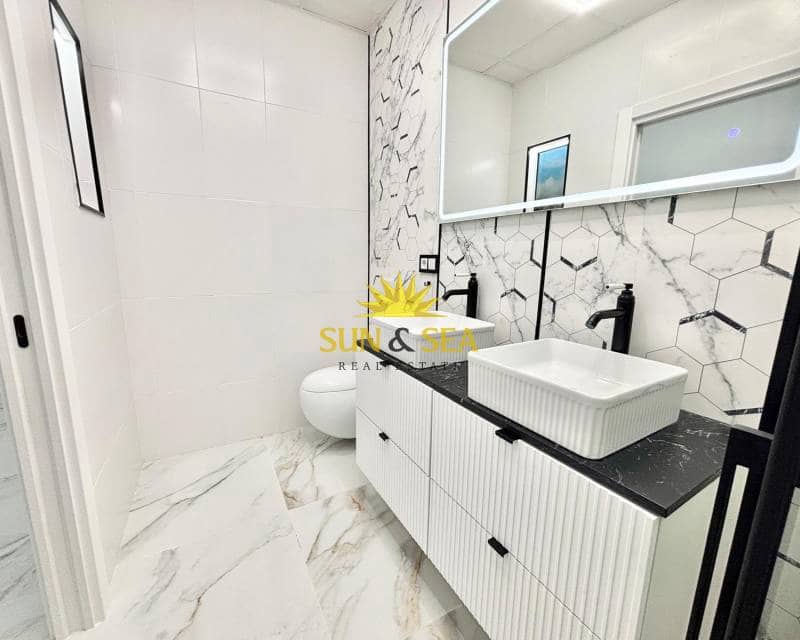 3 soverom Leilighet til salgs i Guardamar del Segura - € 347 000 (Ref: 8982920)