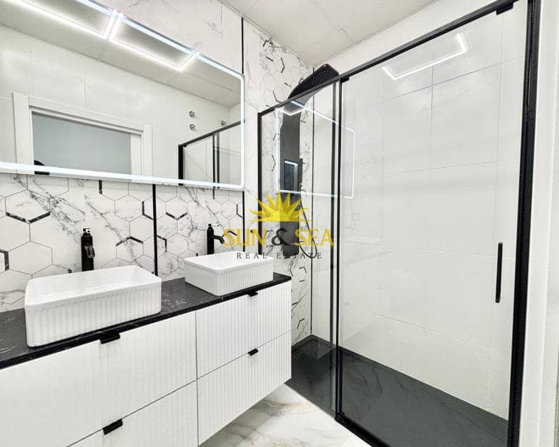 3 soverom Leilighet til salgs i Guardamar del Segura - € 347 000 (Ref: 8982920)