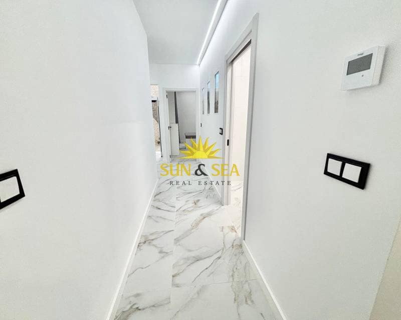 3 soverom Leilighet til salgs i Guardamar del Segura - € 347 000 (Ref: 8982920)