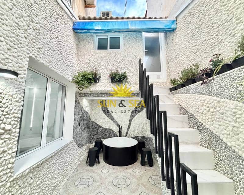 3 soverom Leilighet til salgs i Guardamar del Segura - € 347 000 (Ref: 8982920)