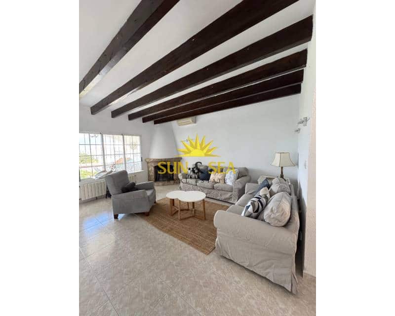 2 soveværelse Villa til leje i Albir med swimmingpool garage - € 2.350 (Ref: 8987035)