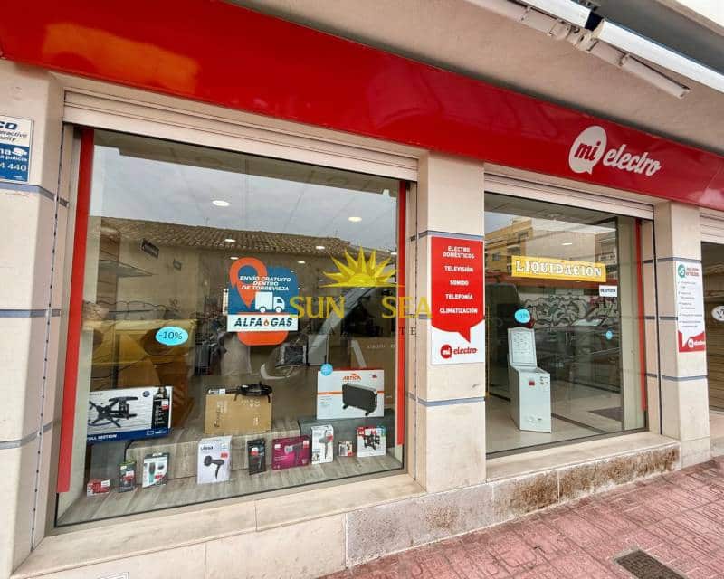 1 makuuhuone Kaupallinen vuokrattavana paikassa Torrevieja - 2 500 € (Ref: 8988787)