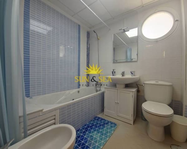 3 bedroom Villa for rent in Puerto Deportivo, Guardamar del Segura with garage - € 1,200 (Ref: 8988915)