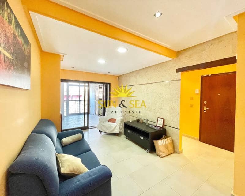 3 bedroom Apartment for rent in Los Cuarteros with garage - € 850 (Ref: 8989918)