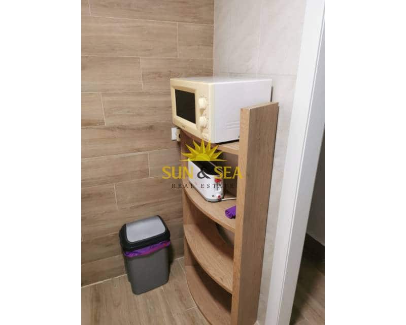 4 bedroom Apartment for rent in Cartagena - € 1,300 (Ref: 8989922)