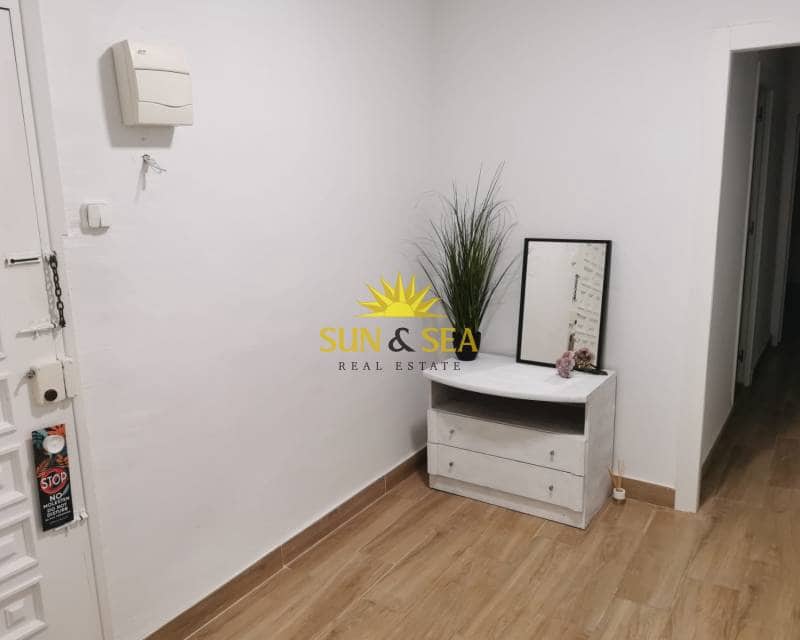 4 bedroom Apartment for rent in Cartagena - € 1,300 (Ref: 8989922)