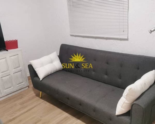 4 bedroom Apartment for rent in Cartagena Ciudad, Cartagena - € 1,300 (Ref: 8989922)