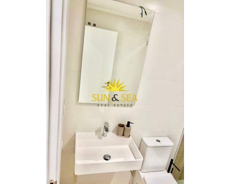 3 bedroom Apartment for rent in Bigastro - € 650 (Ref: 8992255)