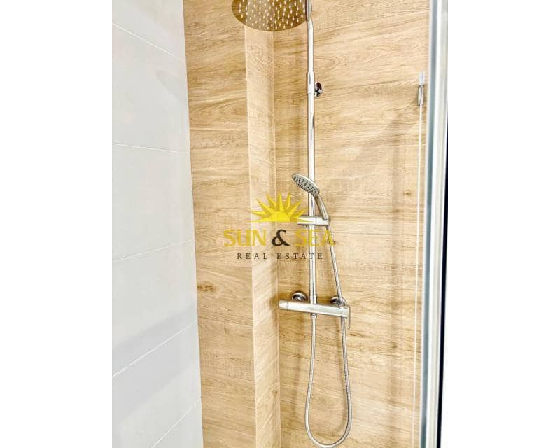 3 bedroom Apartment for rent in Bigastro - € 650 (Ref: 8992255)