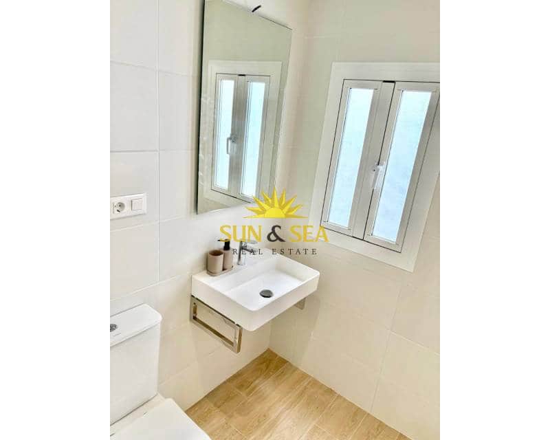 3 bedroom Apartment for rent in Bigastro - € 650 (Ref: 8992255)