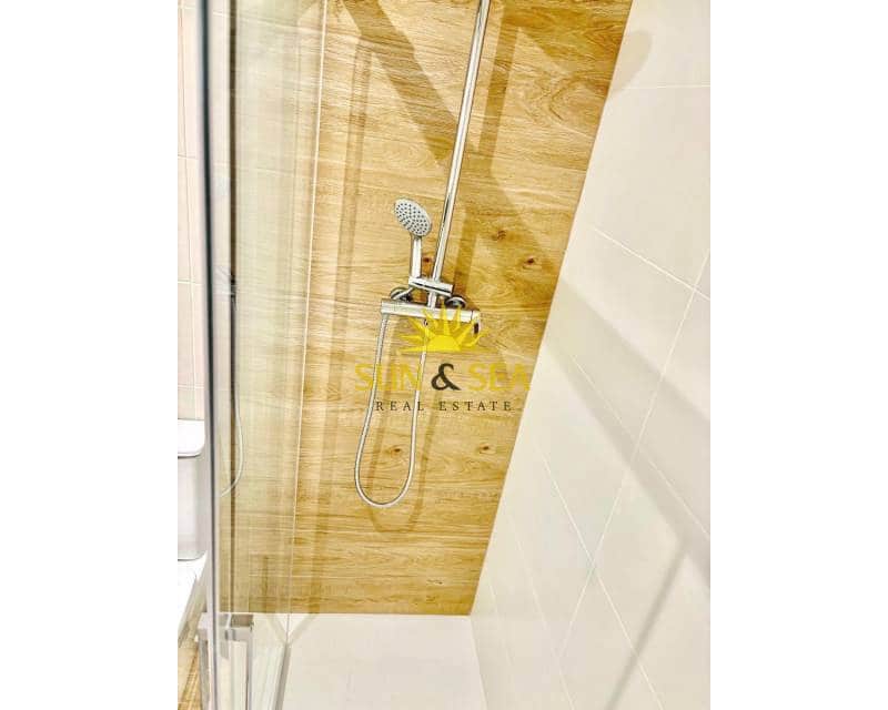 3 bedroom Apartment for rent in Bigastro - € 650 (Ref: 8992255)