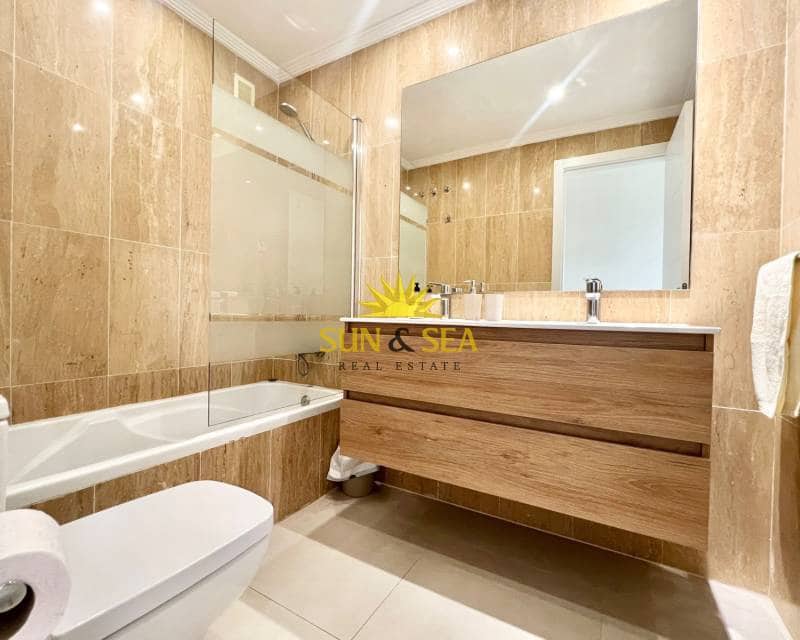 2 Zimmer Apartment zu vermieten in Los Alcazares mit Pool Garage - 800 € (Ref: 9000272)