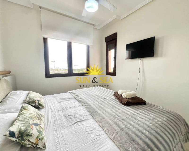 2 Zimmer Apartment zu vermieten in Los Alcazares mit Pool Garage - 800 € (Ref: 9000272)