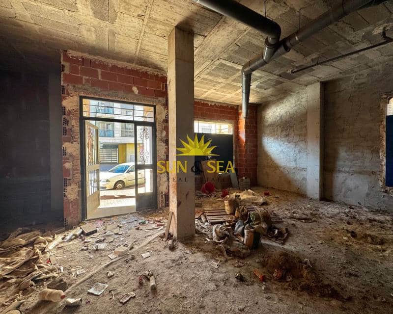 Local Comercial de 1 habitación en Murcia ciudad en alquiler - 400 € (Ref: 9002054)