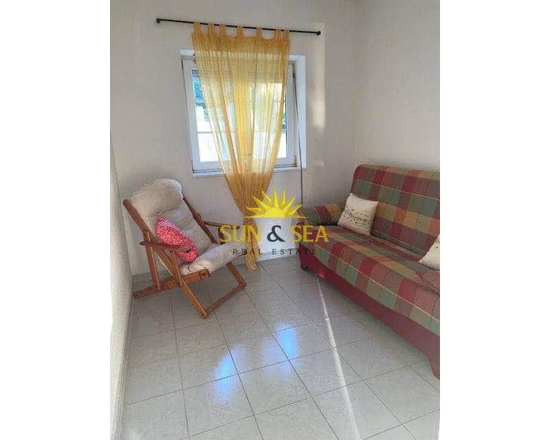 Apartamento de 3 habitaciones en Guardamar del Segura en venta con piscina garaje - 360.000 € (Ref: 9002061)