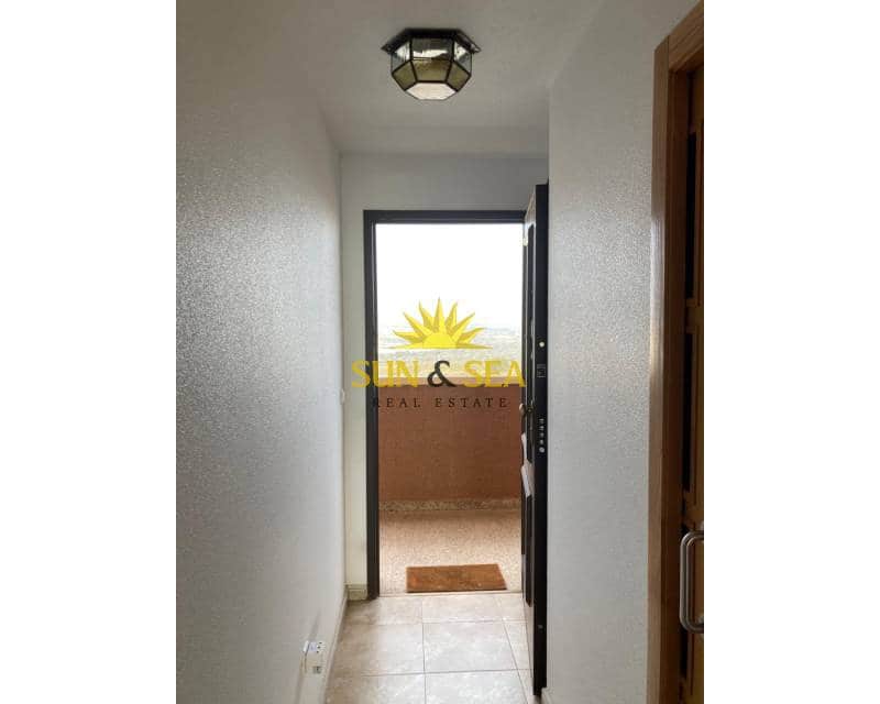 2 soverom Leilighet til leie i Arenales del Sol med svømmebasseng - € 1 050 (Ref: 9002063)