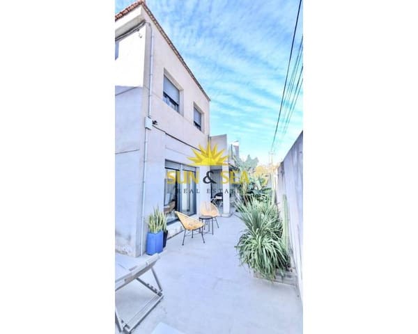 Chalet de 4 habitaciones en Los Cuarteros, San Pedro del Pinatar en venta con piscina - 430.000 € (Ref: 9004281)