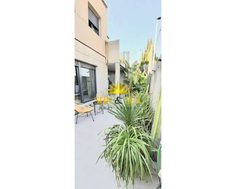 4 soveværelse Villa til salg i Los Cuarteros med swimmingpool - € 430.000 (Ref: 9004281)