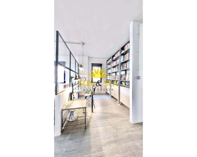 4 soveværelse Villa til salg i Los Cuarteros med swimmingpool - € 430.000 (Ref: 9004281)