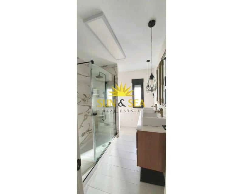 4 soveværelse Villa til salg i Los Cuarteros med swimmingpool - € 430.000 (Ref: 9004281)