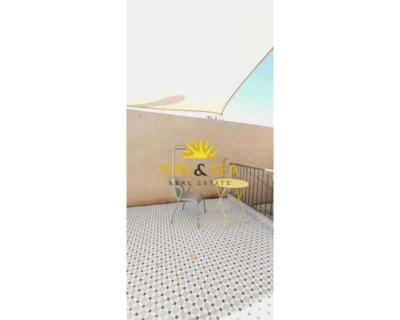 4 soveværelse Villa til salg i Los Cuarteros med swimmingpool - € 430.000 (Ref: 9004281)