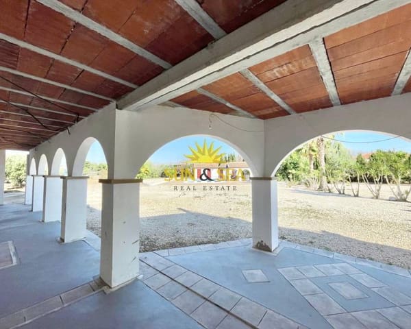 12 Zimmer Villa zu verkaufen in Crevillente / Crevillent mit Pool Garage - 600.000 € (Ref: 9006074)