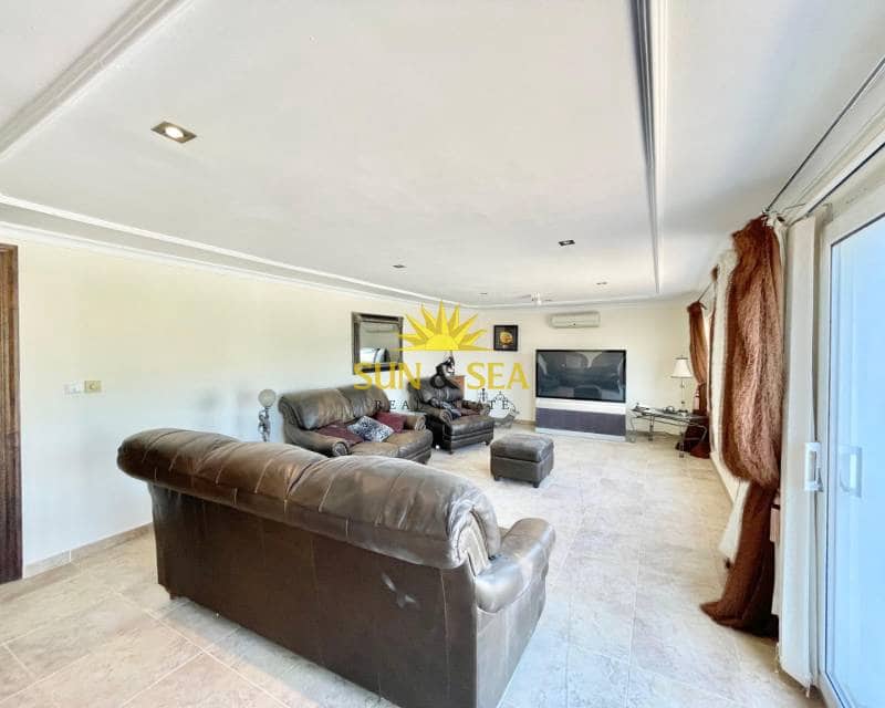 12 soveværelse Villa til salg i Crevillente / Crevillent med swimmingpool garage - € 575.000 (Ref: 9006074)