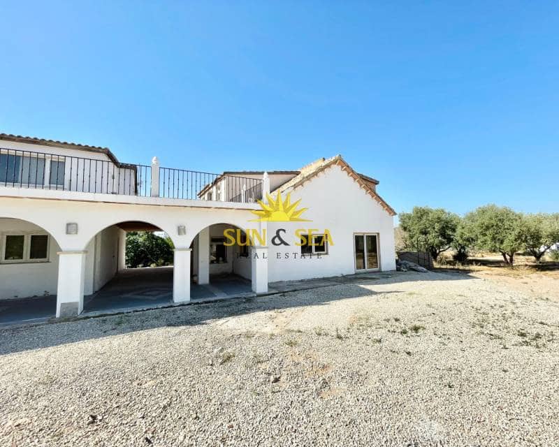 12 soveværelse Villa til salg i Crevillente / Crevillent med swimmingpool garage - € 575.000 (Ref: 9006074)