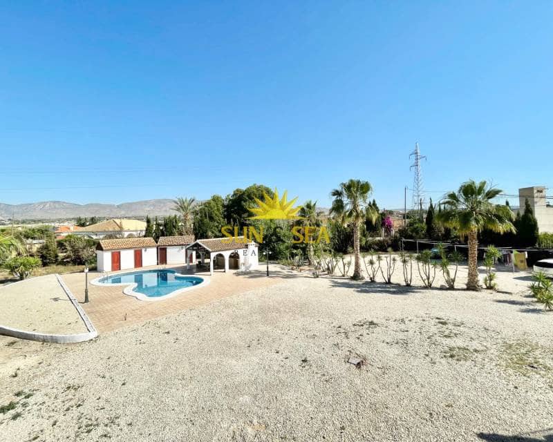 12 soveværelse Villa til salg i Crevillente / Crevillent med swimmingpool garage - € 575.000 (Ref: 9006074)