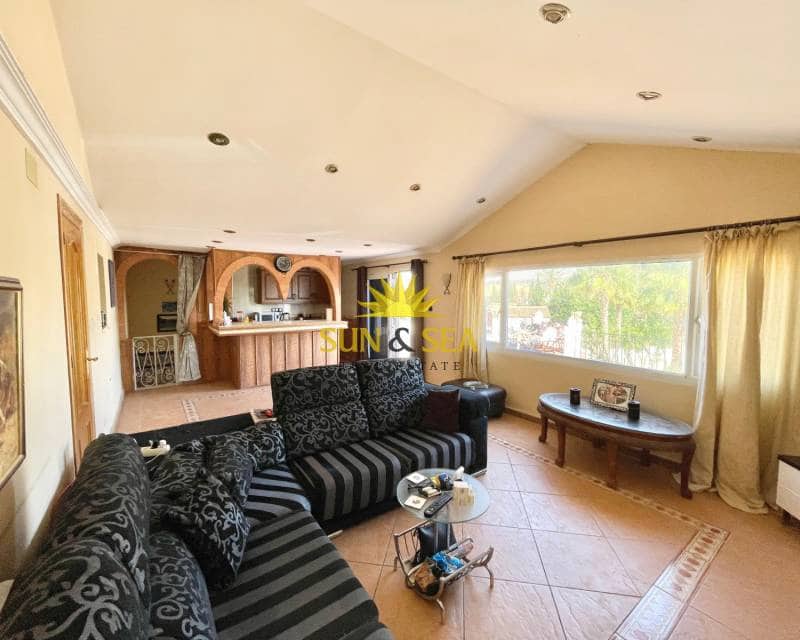 12 soveværelse Villa til salg i Crevillente / Crevillent med swimmingpool garage - € 575.000 (Ref: 9006074)