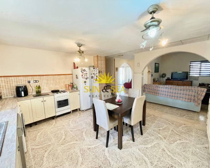 12 soveværelse Villa til salg i Crevillente / Crevillent med swimmingpool garage - € 575.000 (Ref: 9006074)