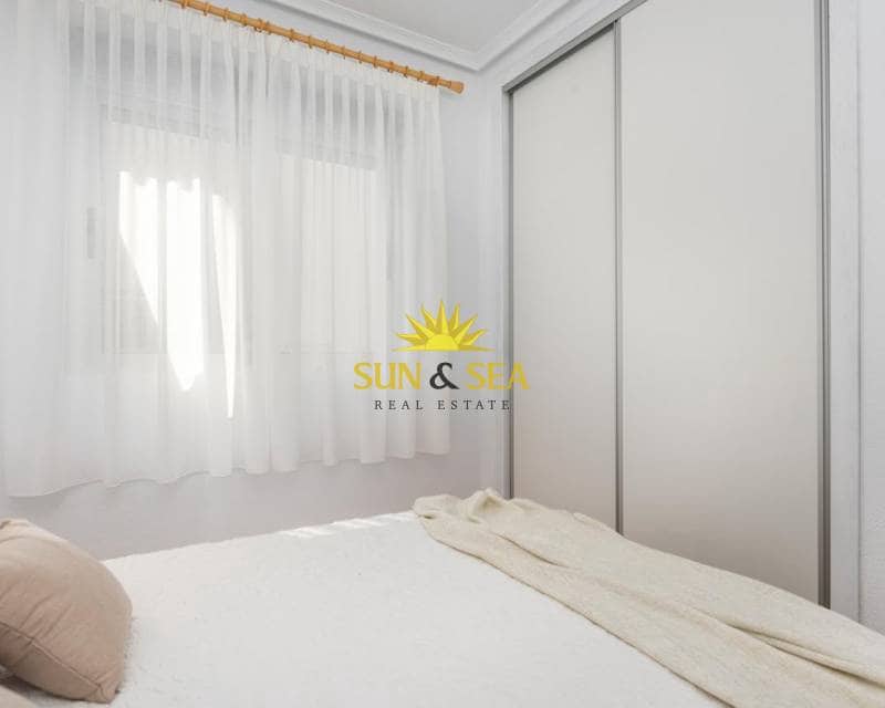 3 slaapkamer Appartement te koop in Guardamar del Segura - € 299.999 (Ref: 9015119)