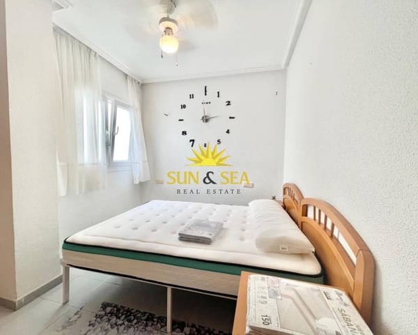 1 sovrum Lägenhet att hyra i Centro, Torrevieja med pool - 750 € (Ref: 9018749)