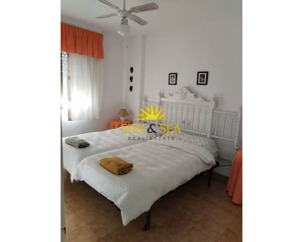 4 Zimmer Villa zu vermieten in La Manga del Mar Menor mit Pool - 800 € (Ref: 9022336)