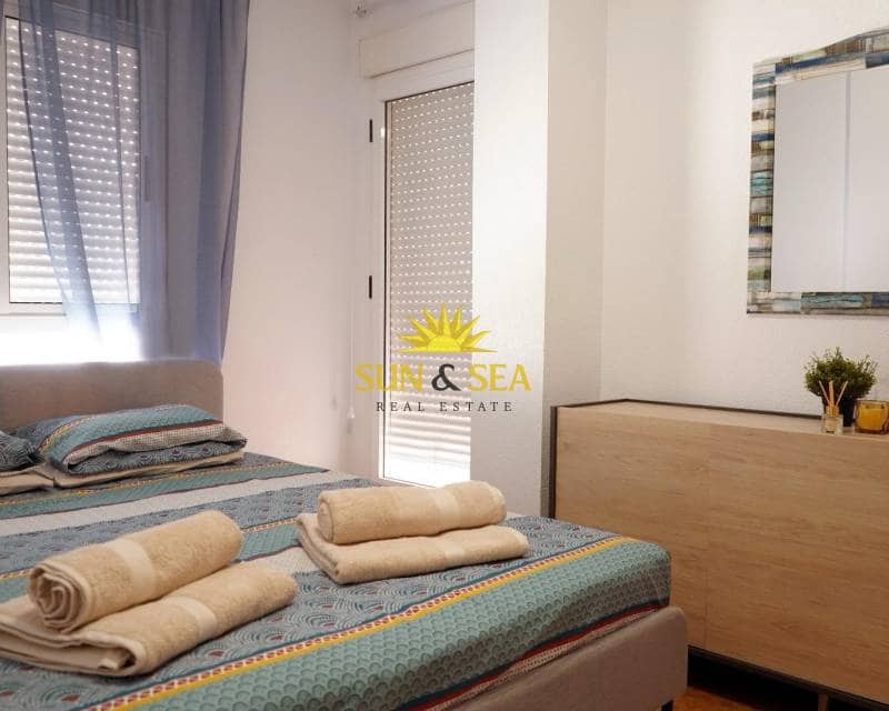 2 soverom Leilighet til leie i Torrevieja - € 800 (Ref: 9022339)