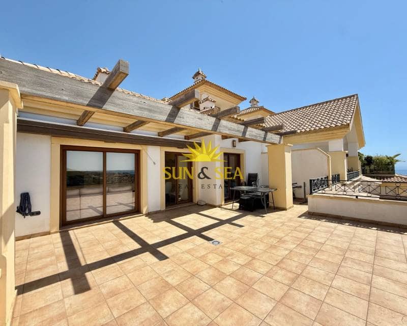 3 sypialnia Penthouse do wynajęcia w Guardamar del Segura z basenem garażem - 2 000 € (Ref: 9022342)