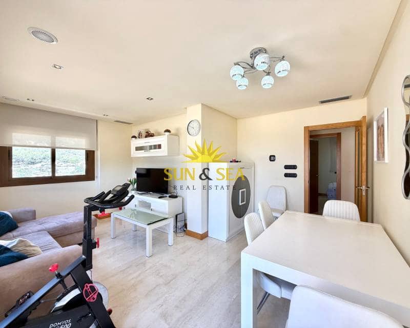 3 sypialnia Penthouse do wynajęcia w Guardamar del Segura z basenem garażem - 2 000 € (Ref: 9022342)