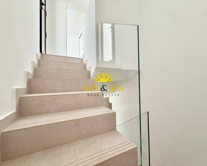 4 sovrum Villa att hyra i Benijofar med pool garage - 2 350 € (Ref: 9022343)