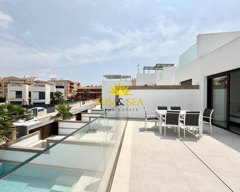 4 sovrum Villa att hyra i Benijofar med pool garage - 2 350 € (Ref: 9022343)