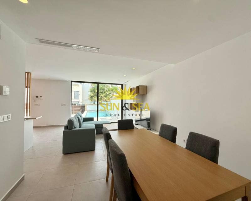 4 sovrum Villa att hyra i Benijofar med pool garage - 2 350 € (Ref: 9022343)