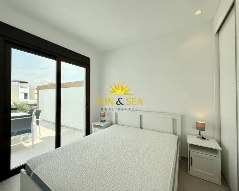 4 sovrum Villa att hyra i Benijofar med pool garage - 2 350 € (Ref: 9022343)