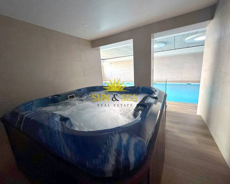 2 makuuhuone Huoneisto vuokrattavana paikassa Finestrat - 2 000 € (Ref: 9025646)