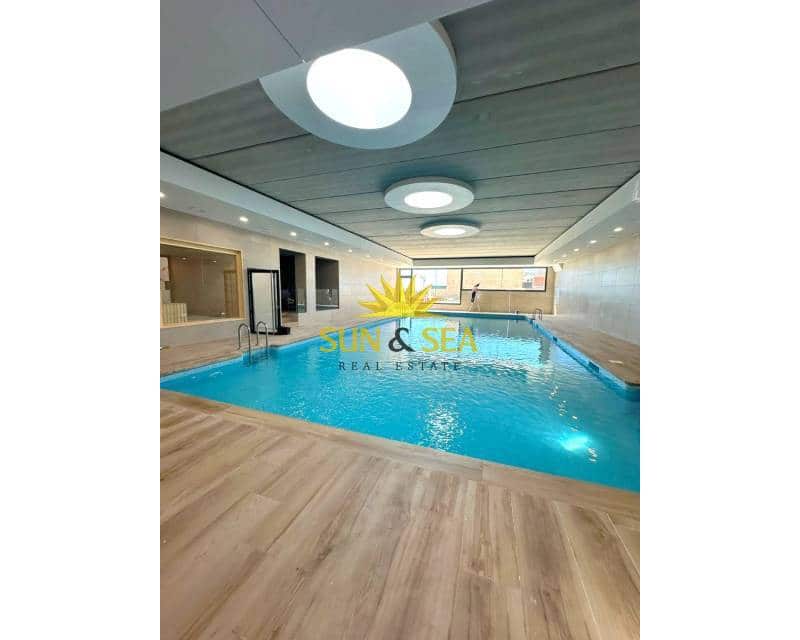 2 makuuhuone Huoneisto vuokrattavana paikassa Finestrat - 2 000 € (Ref: 9025646)