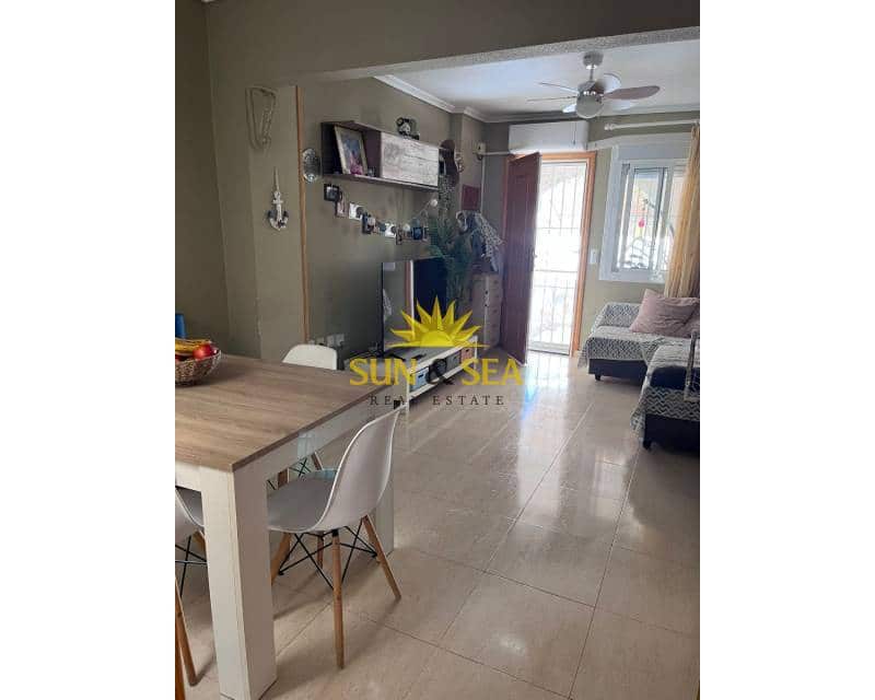 2 bedroom Townhouse for rent in Gran Alacant with pool - € 950 (Ref: 9028422)