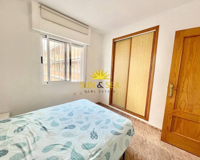 2 camera da letto Appartamento da affittare in Torrevieja con piscina - 800 € (Rif: 9028425)