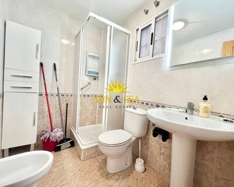 2 camera da letto Appartamento da affittare in Torrevieja con piscina - 800 € (Rif: 9028425)