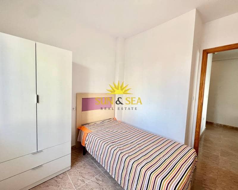 2 camera da letto Appartamento da affittare in Torrevieja con piscina - 800 € (Rif: 9028425)