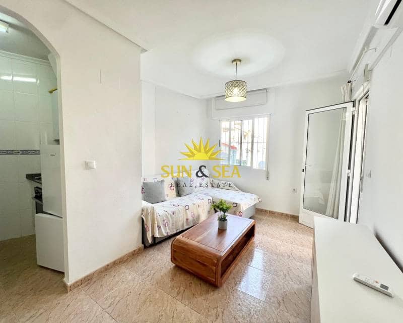 2 camera da letto Appartamento da affittare in Torrevieja con piscina - 800 € (Rif: 9028425)